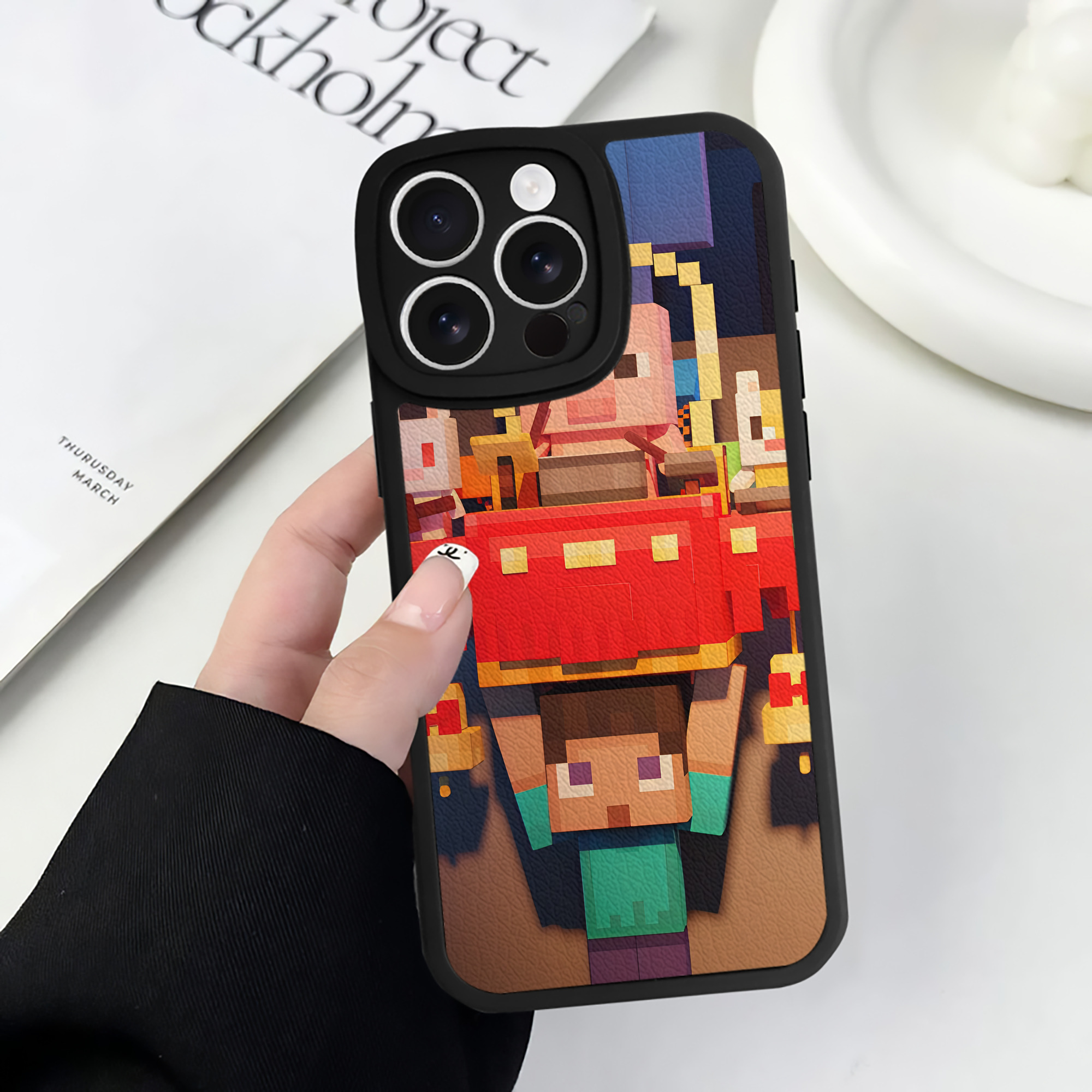 （画像用） マインクラフト ブロックの世界 Minecraft MC Block world 【iPhone 16シリーズ対応】シリコンスマホケース（レザー調） 材質：シリコン